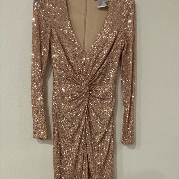 Glamorous High-Low Sequin Dress in Gold - Picture 3 of 3